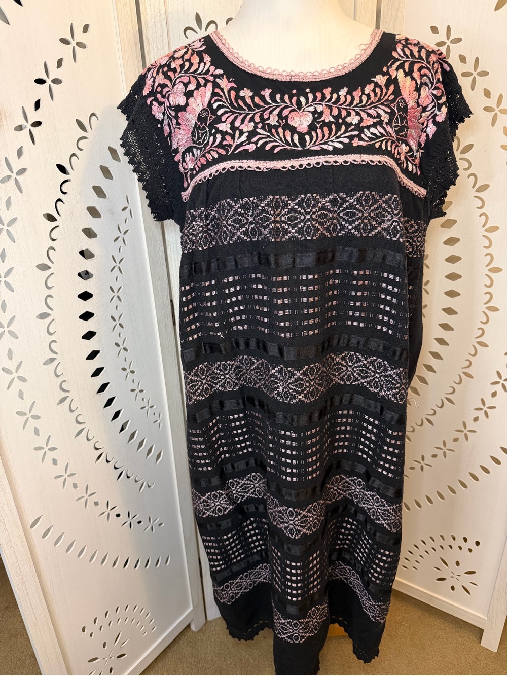 Vintage Mexican Embroidered Black Shift Dress | Pink Floral Folk Art Boho Dress